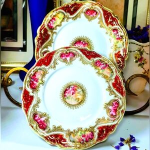 Impressive Nippon plate from the 1910s/1920s, hand painted with 24 karat gold in